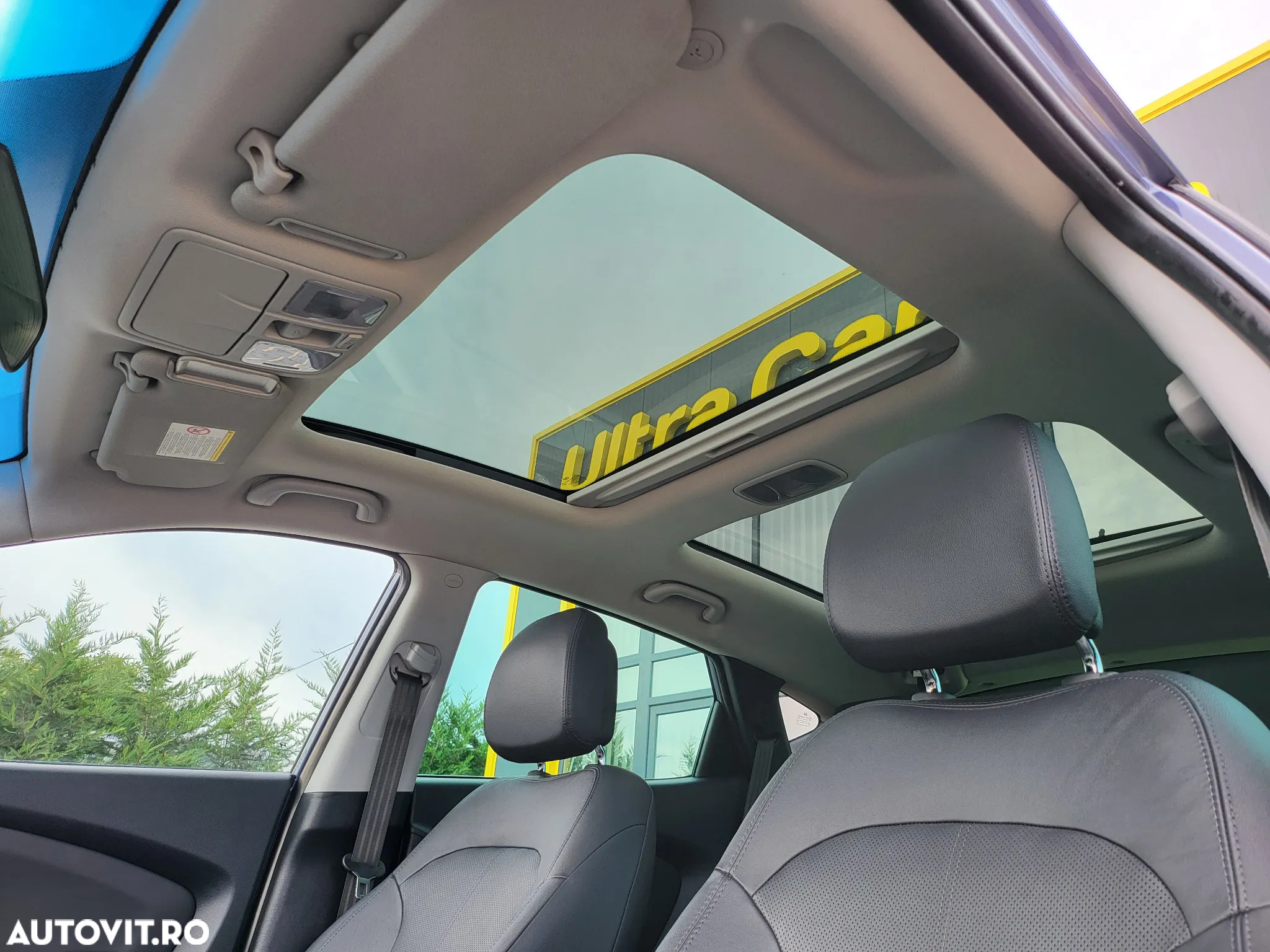 Hyundai ix35 2.0 CRDI 4WD Automatik Premium - 13
