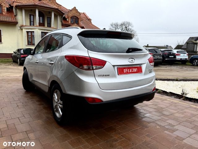 Hyundai ix35 - 11