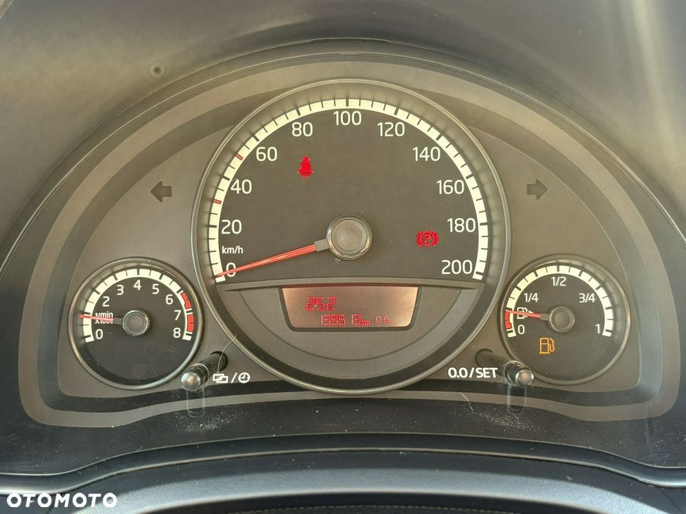 Volkswagen up! spice - 24