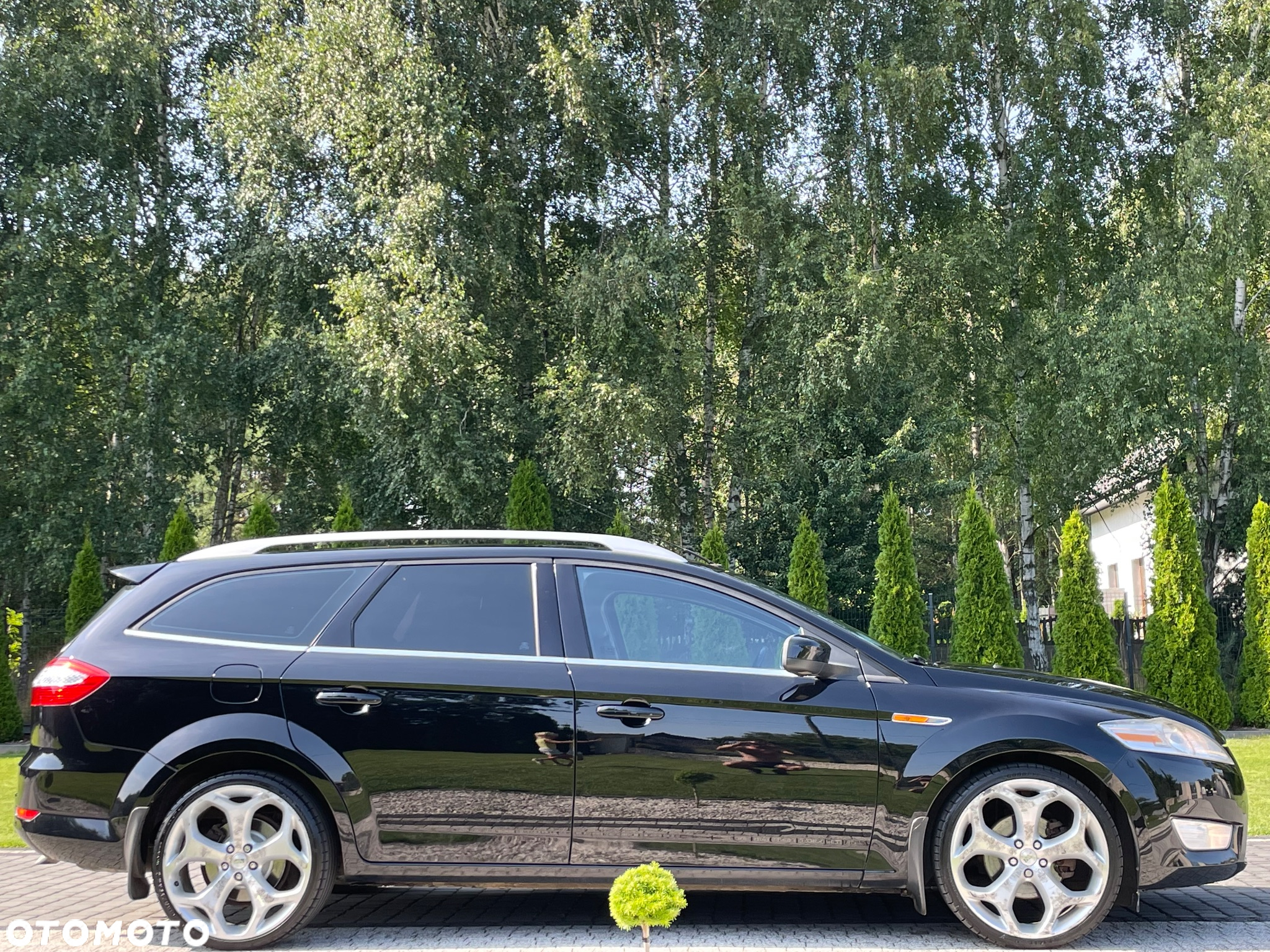 Ford Mondeo 2.5 Titanium - 25