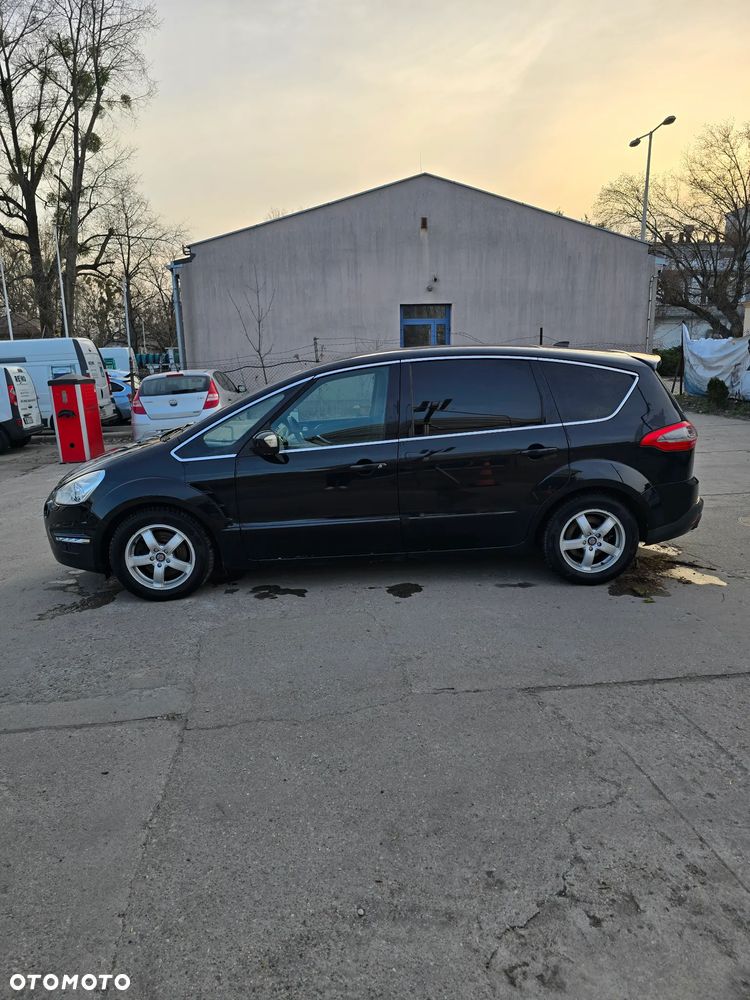 Ford S-Max 2.2 TDCi DPF Titanium X - 3