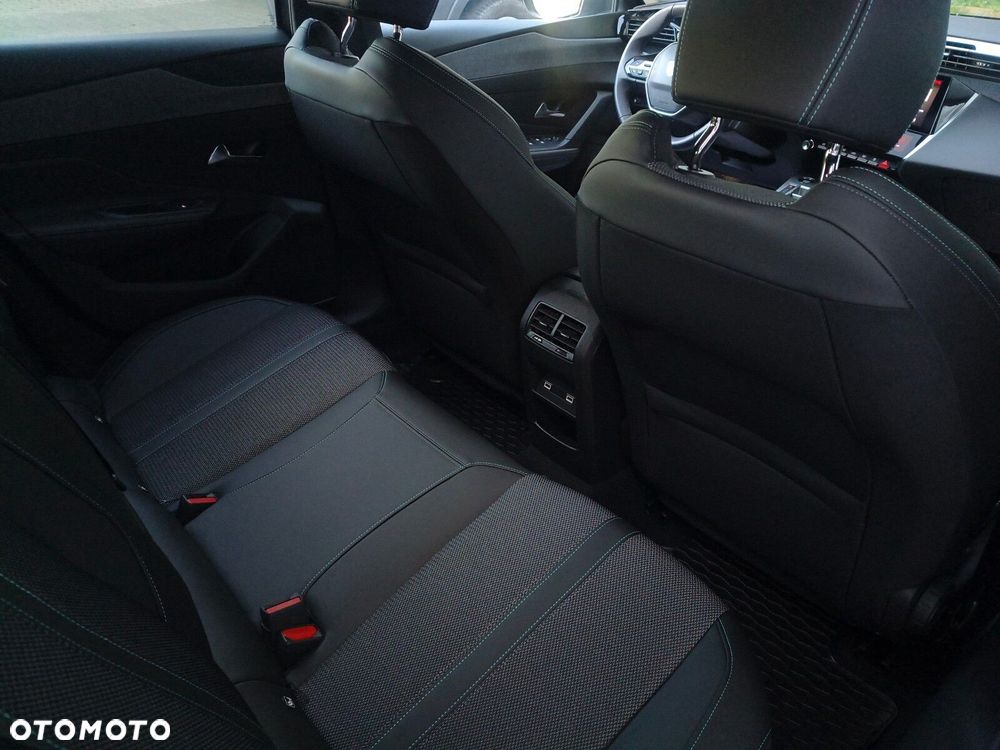 Peugeot 308 1.2 PureTech Allure Pack S&S EAT8 - 30