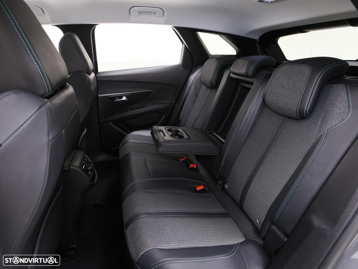 Peugeot 3008 1.6 Hybrid Allure e-EAT8 - 11