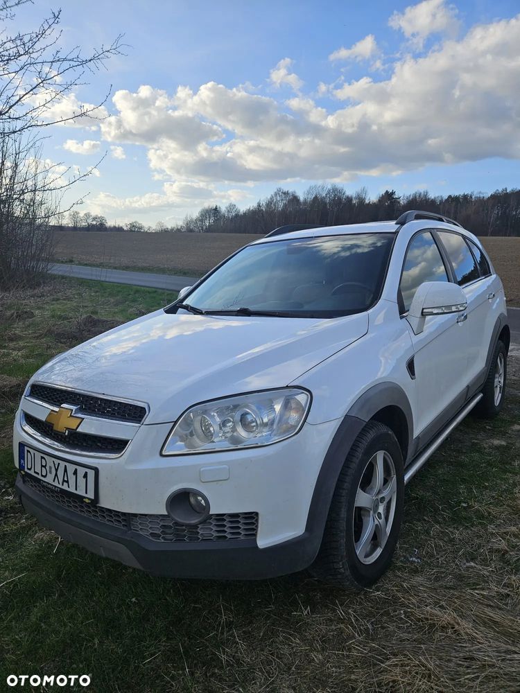 Chevrolet Captiva 3.2 LT (deu) - 1