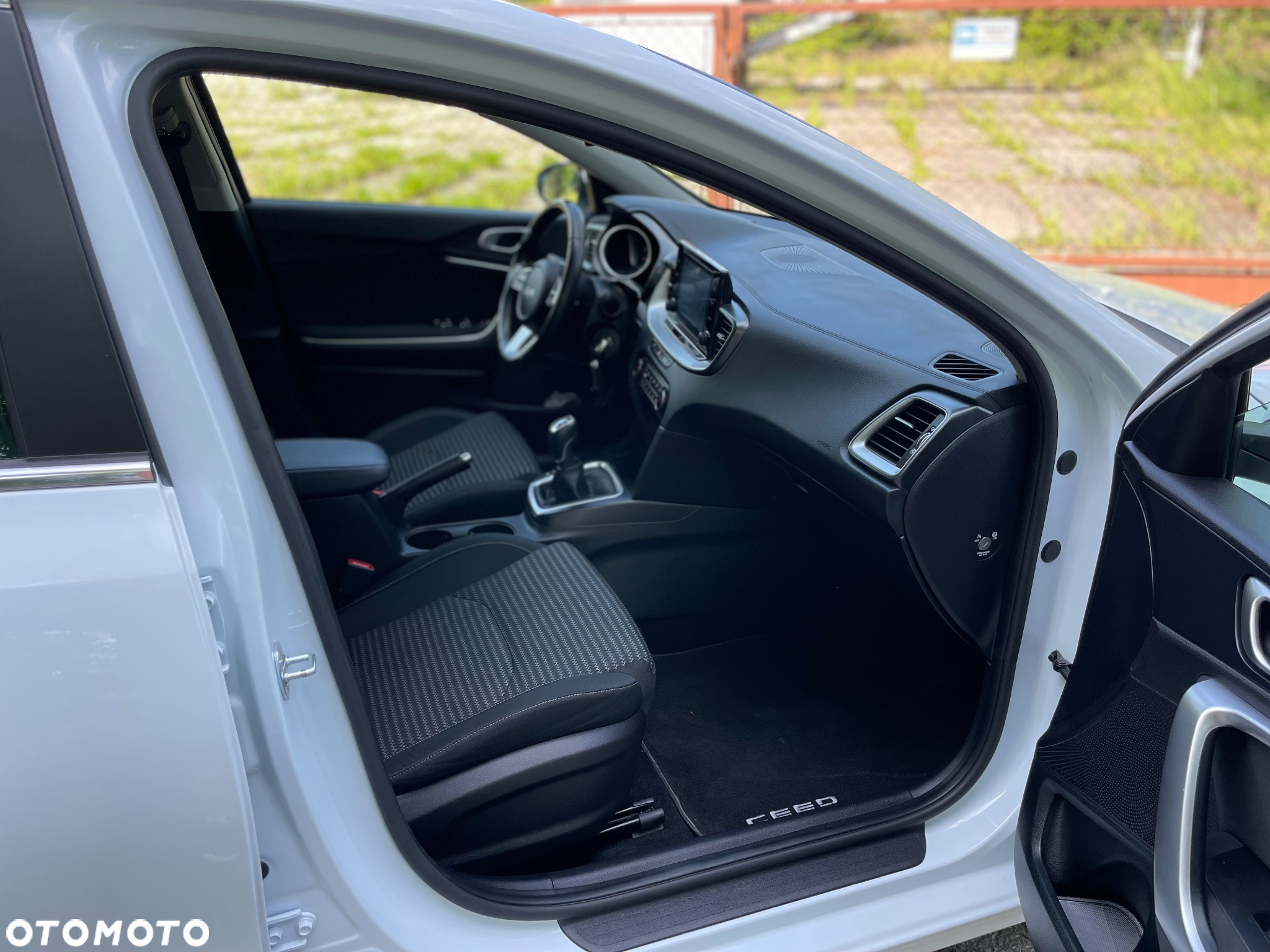 Kia Ceed 1.0 T-GDI 100 OPF Attract - 11