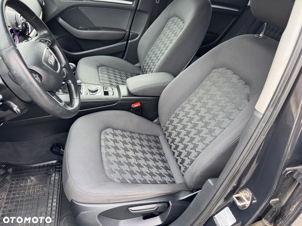 Audi A3 Sportback - 19