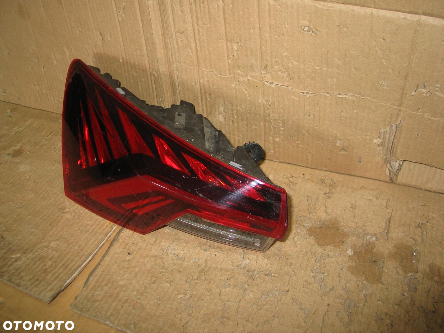 Lampa tył tylna led lewa skoda octavia 4 IV 5E3945207A - 9