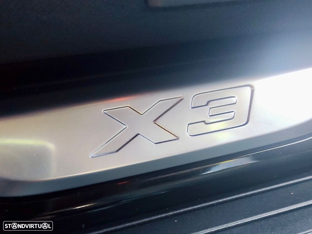 BMW X3 20 d xDrive Pack M - 29