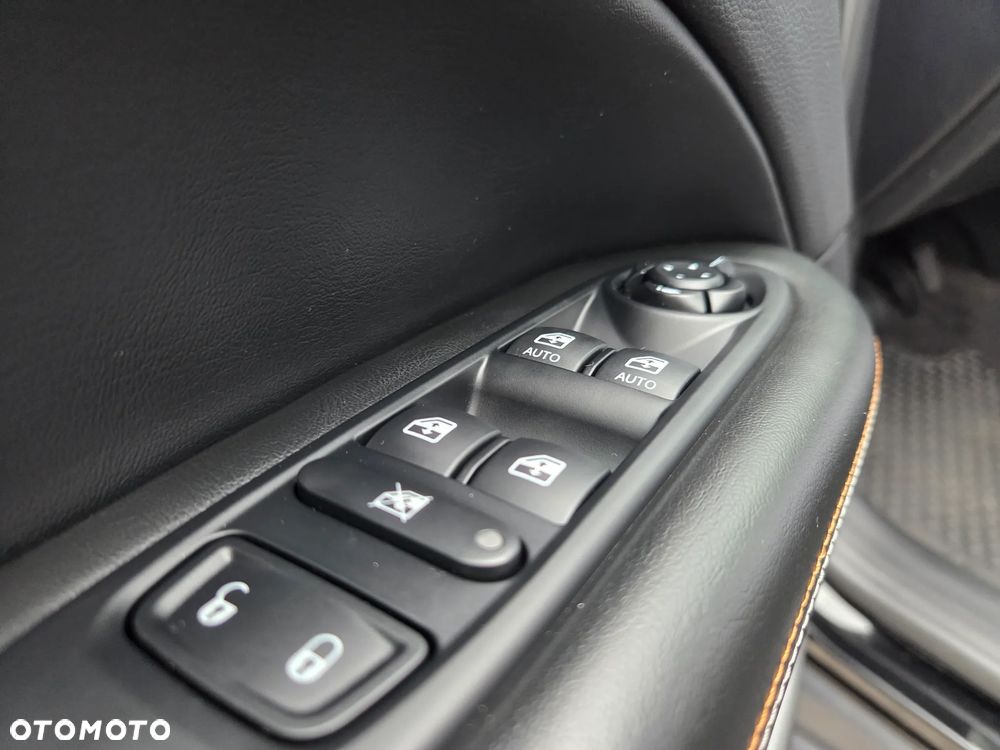 Jeep Compass 1.4 MultiAir Longitude - 31