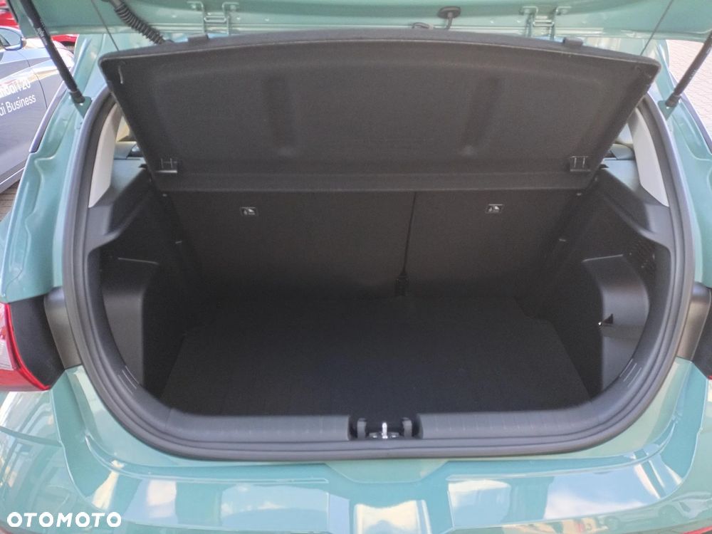 Hyundai i20 1.2 Modern - 16