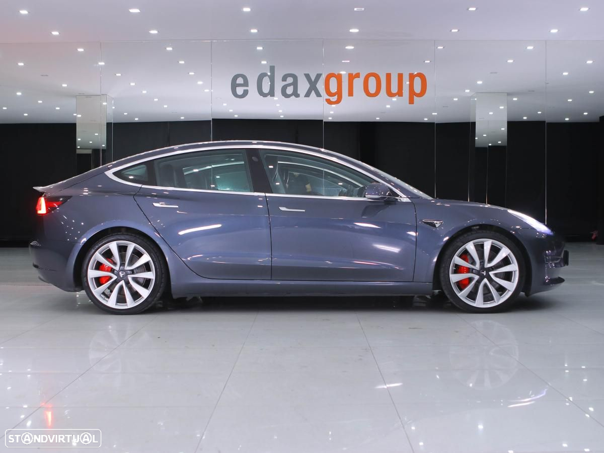 Tesla Model 3 Performance Dual Motor AWD - 2