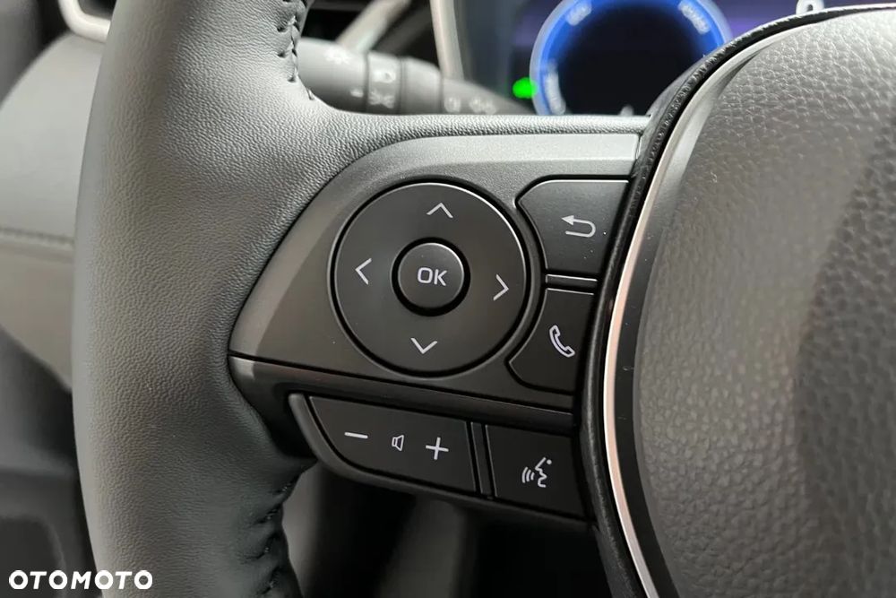 Toyota Corolla Cross 2.0 Hybrid Style AWD - 16