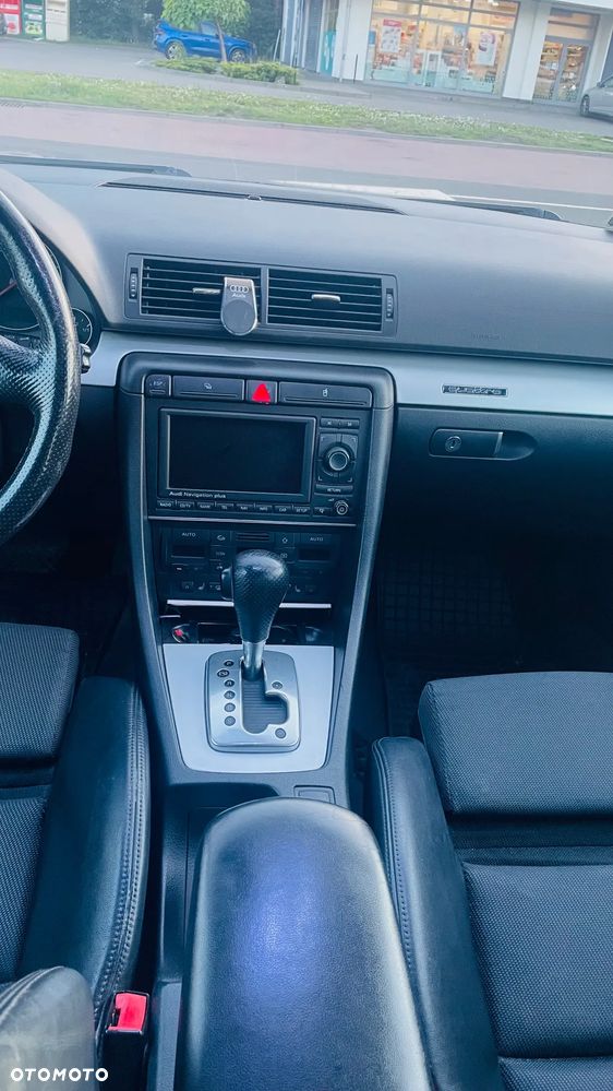 Audi A4 Avant 2.5 TDI Quattro Tiptr - 2