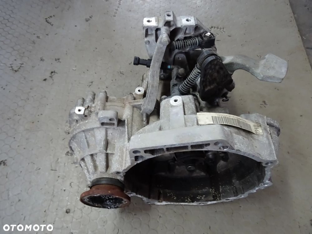 QWW Skrzynia biegow Manual 1.6 TDI CXX Audi A3 8V VW Golf VII Leon 5F czesci - 3