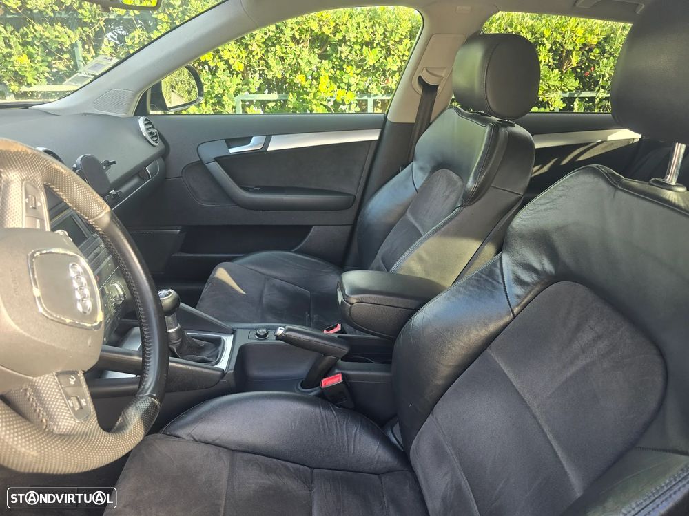 Audi A3 Sportback 2.0 TDi - 5
