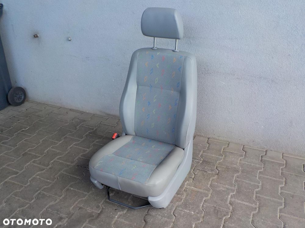 VW T5 FOTEL SIEDZENIE KIEROWCY INKA - 2