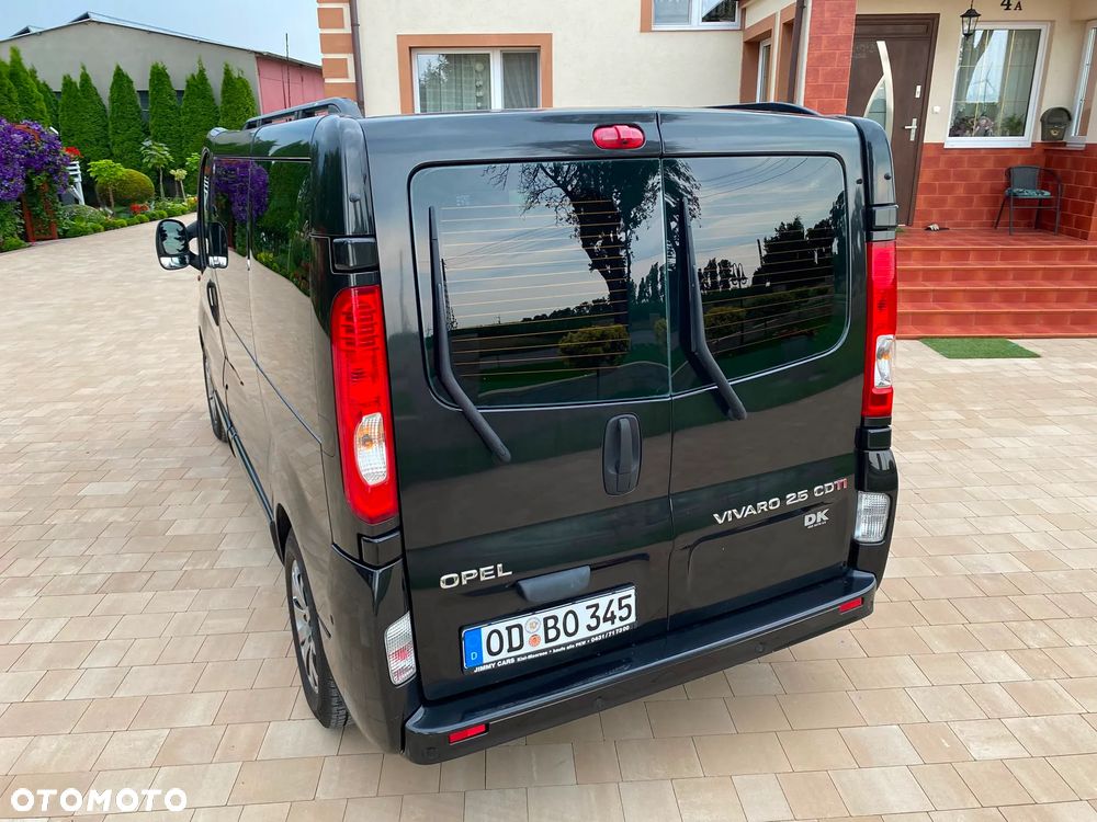 Opel Vivaro - 9