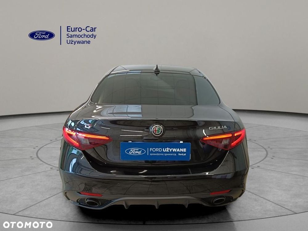 Alfa Romeo Giulia 2.0 Turbo Veloce Q4 - 8