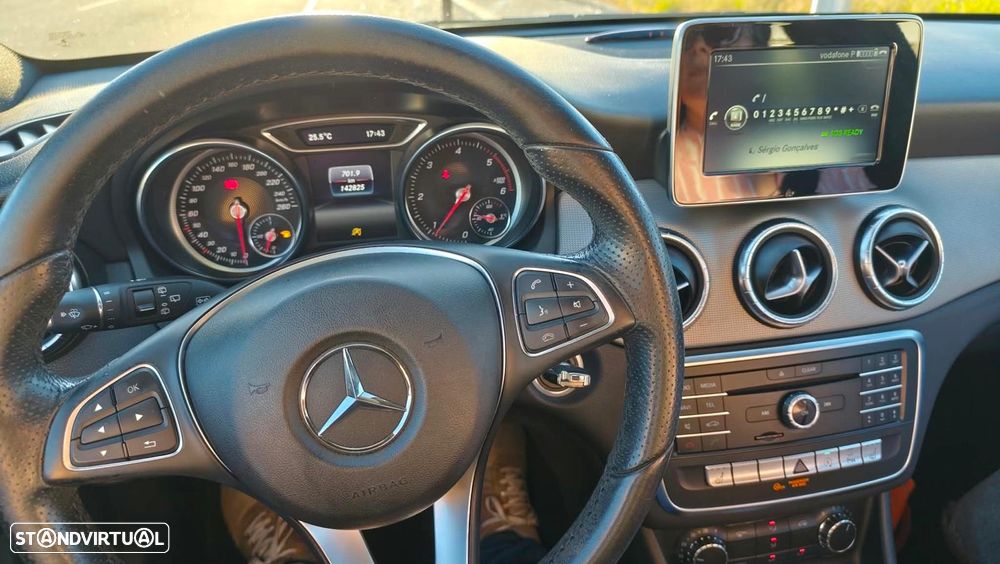 Mercedes-Benz CLA 180 - 5