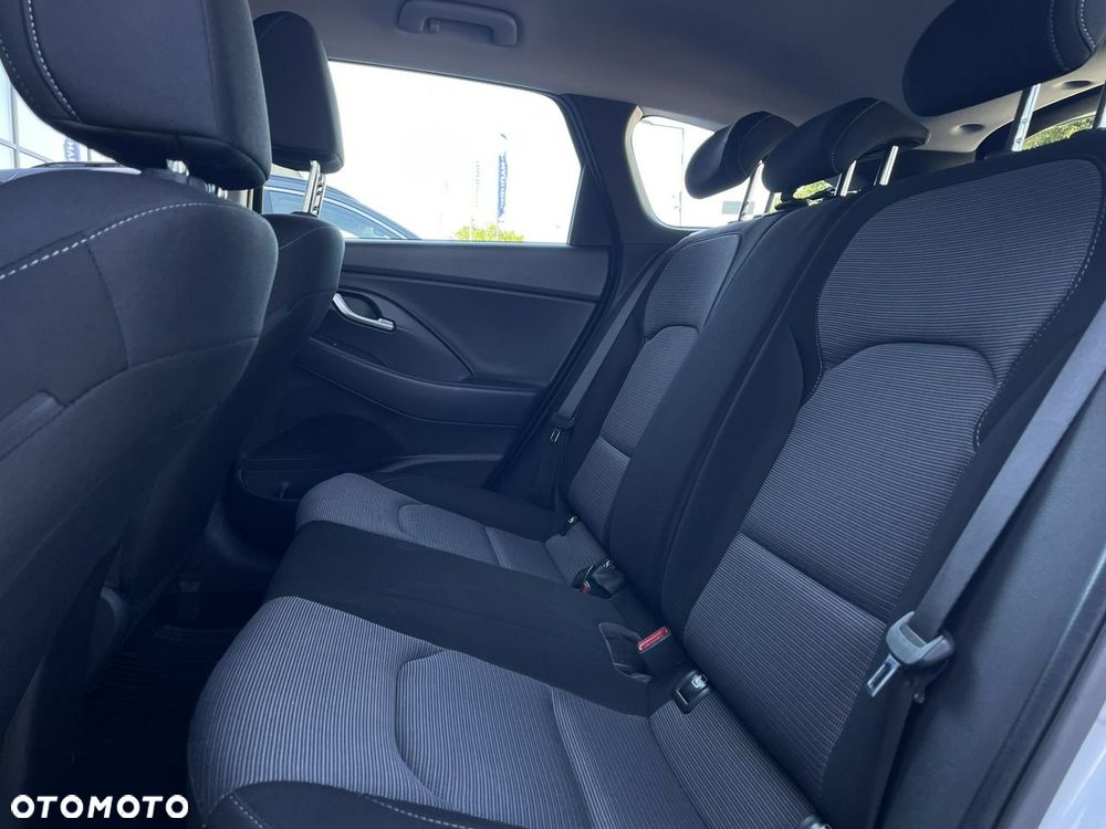 Hyundai i30 1.4 Classic + - 25