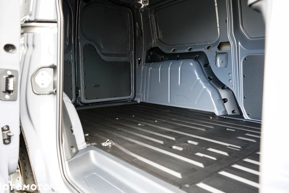 Volkswagen Caddy Cargo - 16