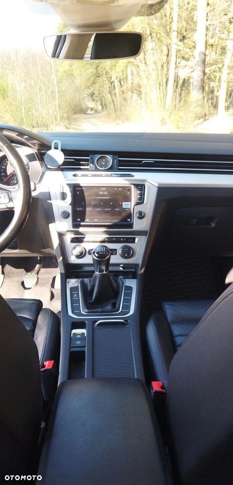 Volkswagen Passat - 7