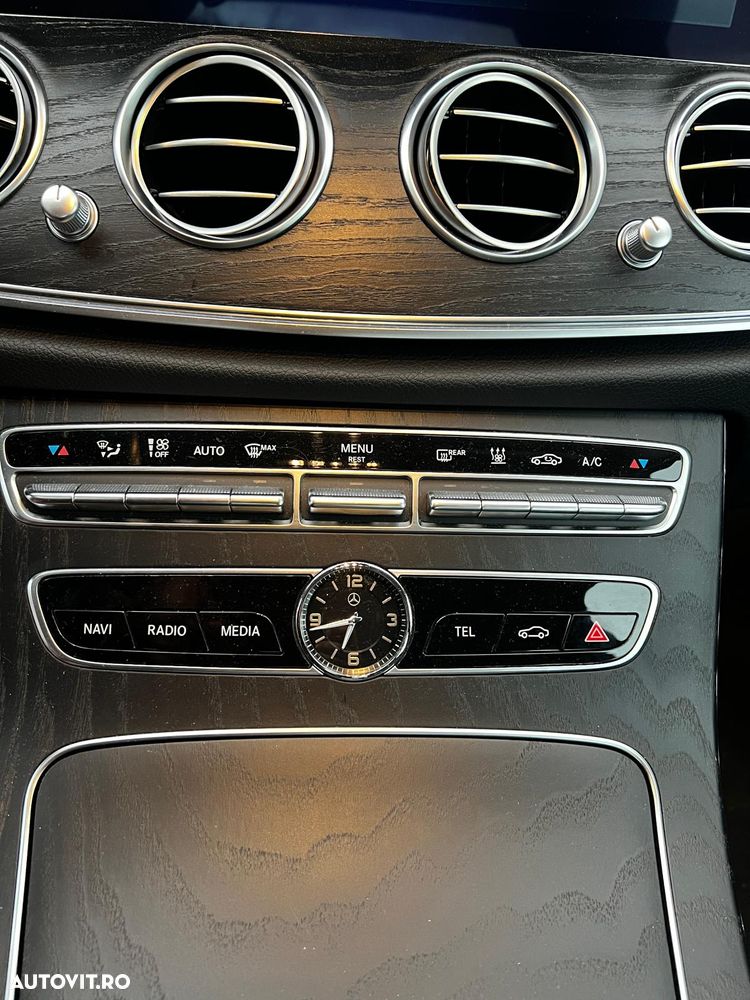 Mercedes-Benz E 200 4MATIC Aut. - 14