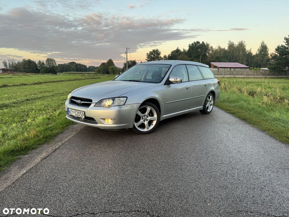 Subaru Legacy - 1
