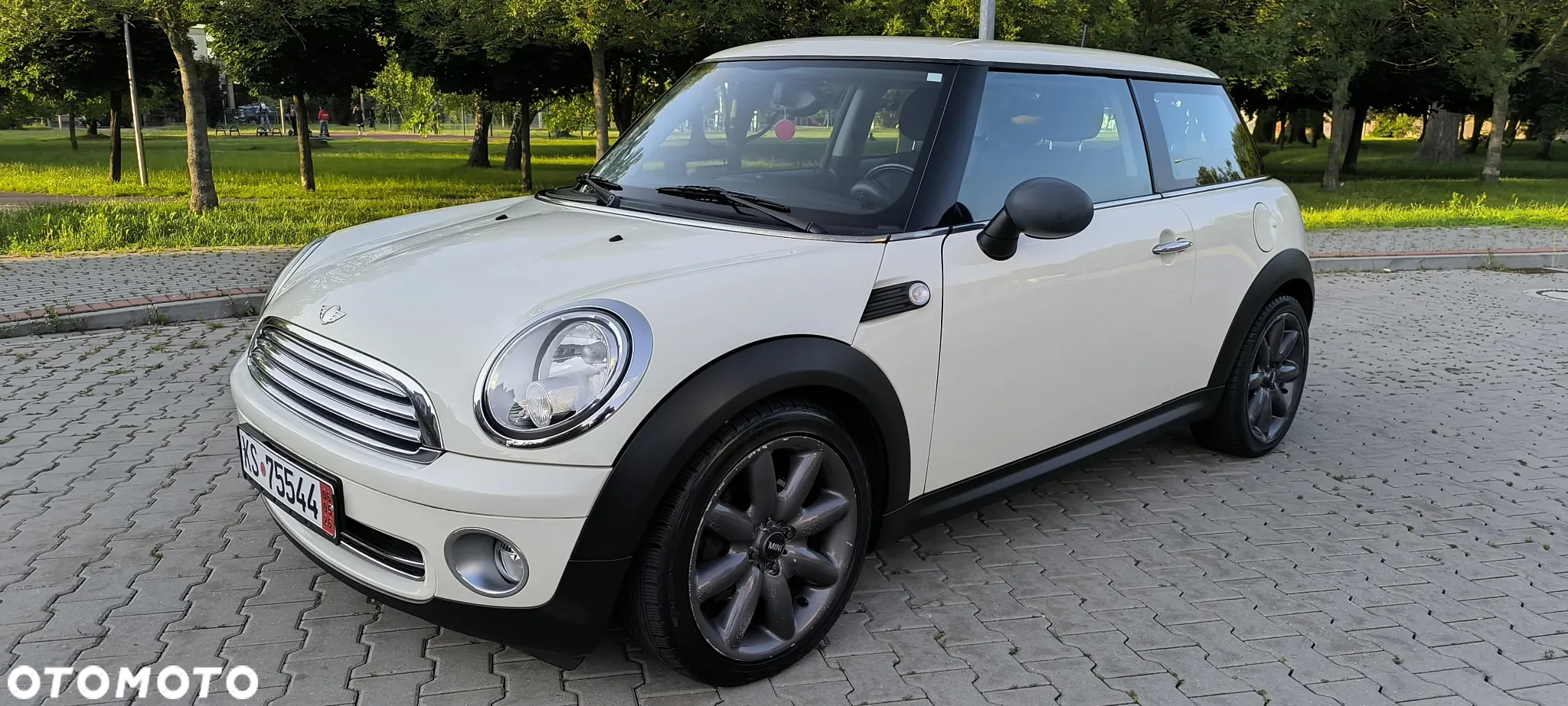 MINI ONE Standard - 2