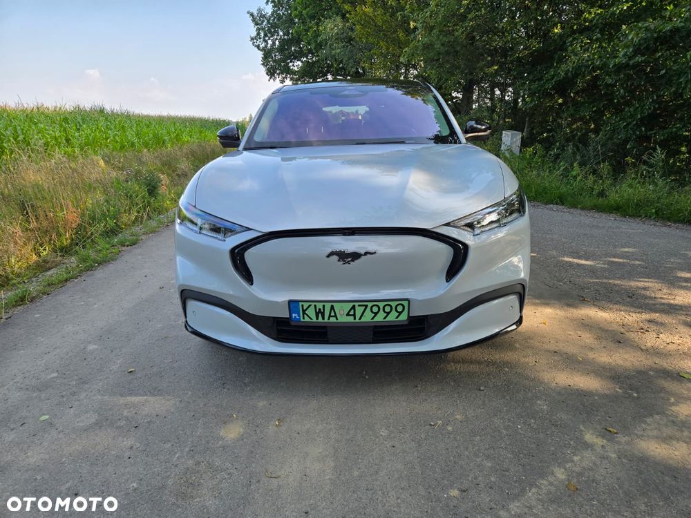 Ford Mustang Mach-E AWD PREMIUM - 39