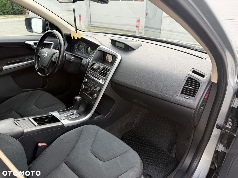 Volvo XC 60 - 28