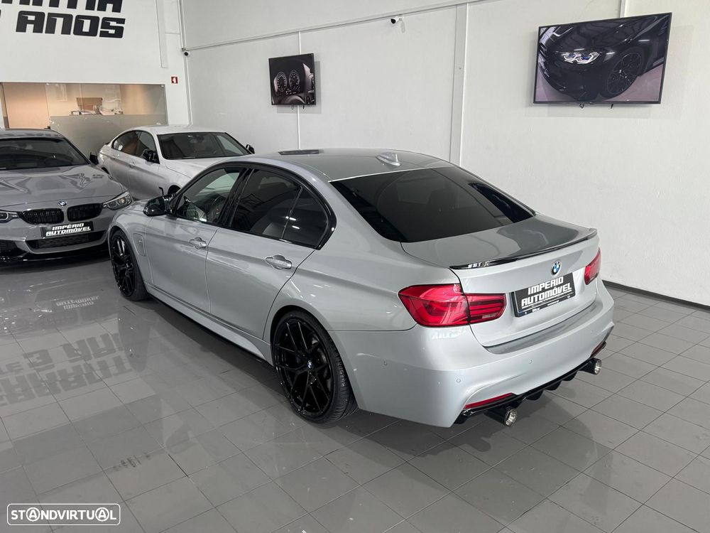 BMW 330 e iPerformance Pack M - 8