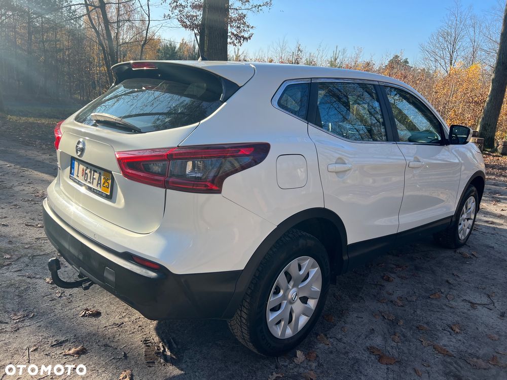 Nissan Qashqai - 12