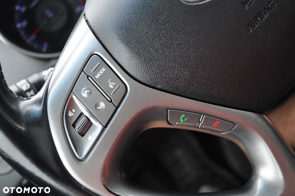 Hyundai ix35 1.6 GDI Premium 2WD - 25