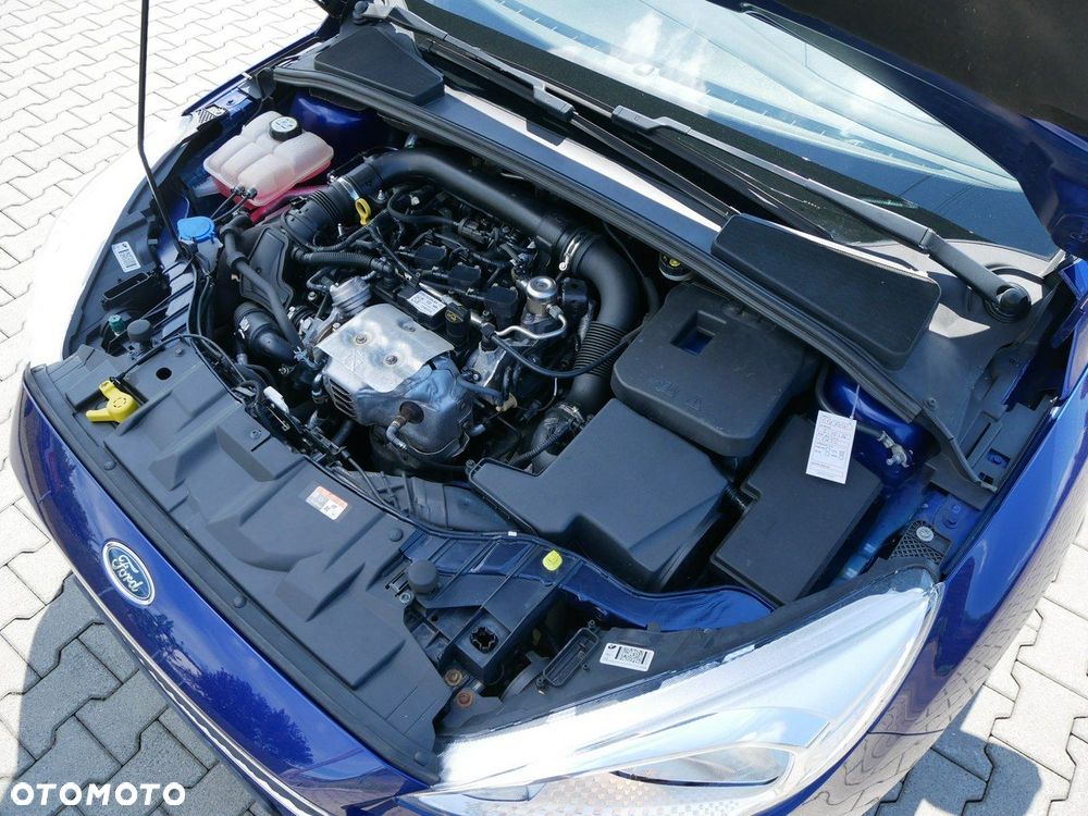 Ford Focus 1.0 EcoBoost Trend Edition - 28