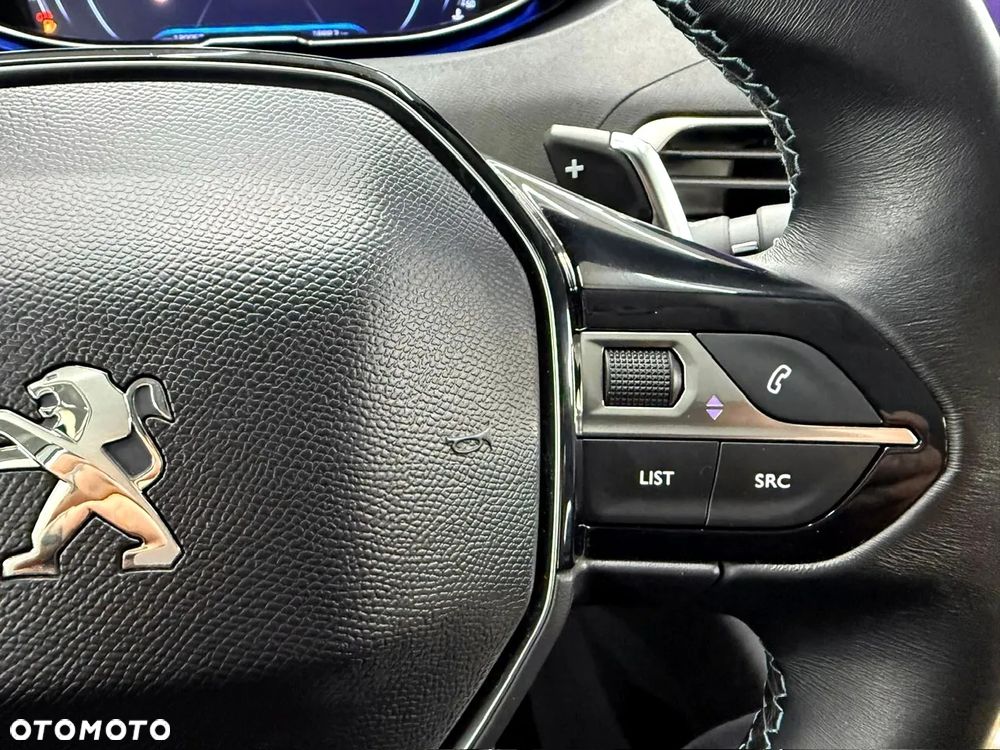 Peugeot 3008 1.5 BlueHDi Crossway S&S EAT8 - 17