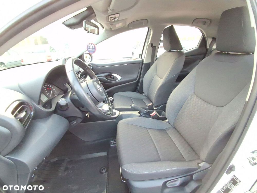 Toyota Yaris 1.5 Comfort - 14