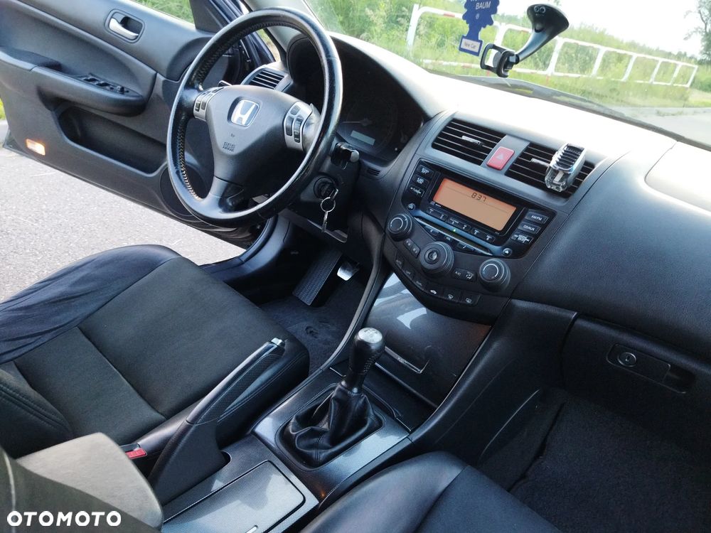 Honda Accord 2.0 i Sport - 14