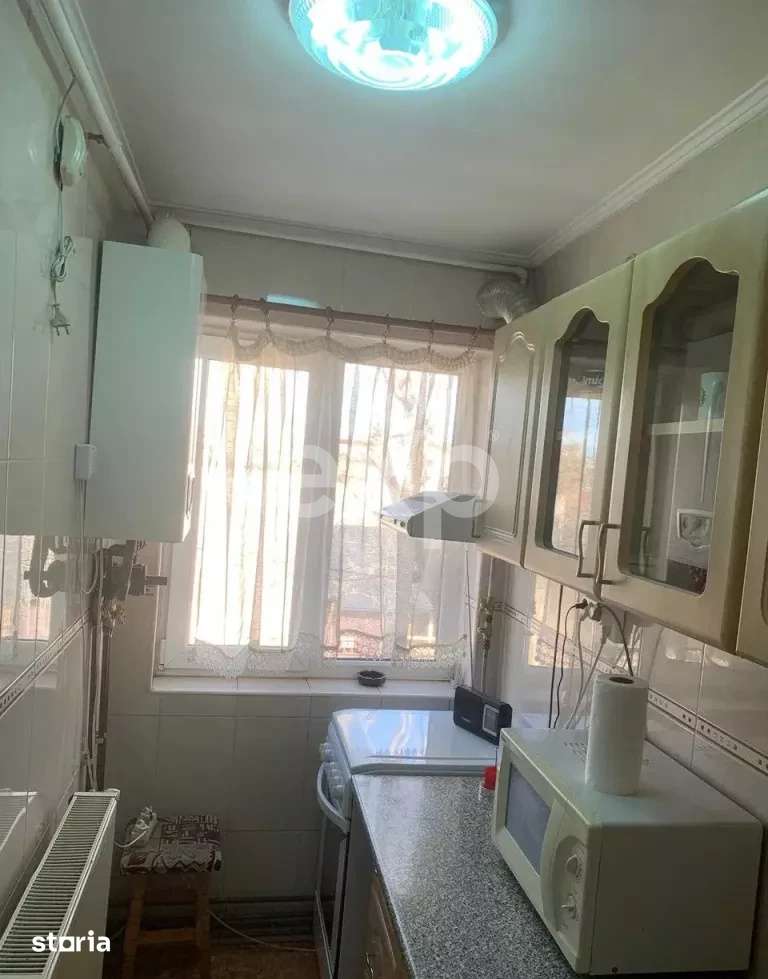 vanzare apartament 2 camere Targoviste — fotografia 1