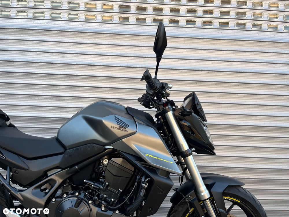 Honda Hornet - 11