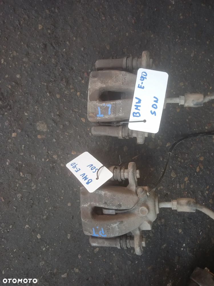 BMW E90 2.0 DIESEL ZACISK TYLNY LEWY LUB PRAWY - 2