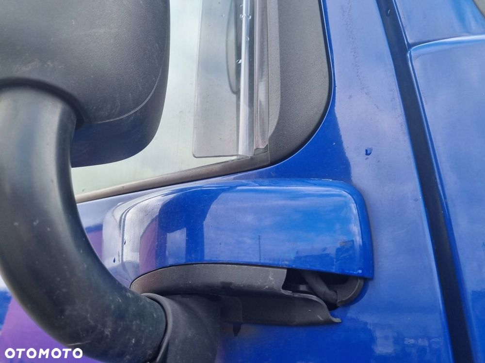 OBUDOWA OSŁONA MOCOWANIA LUSTERKA PRAWA DAF XF 106 - 2