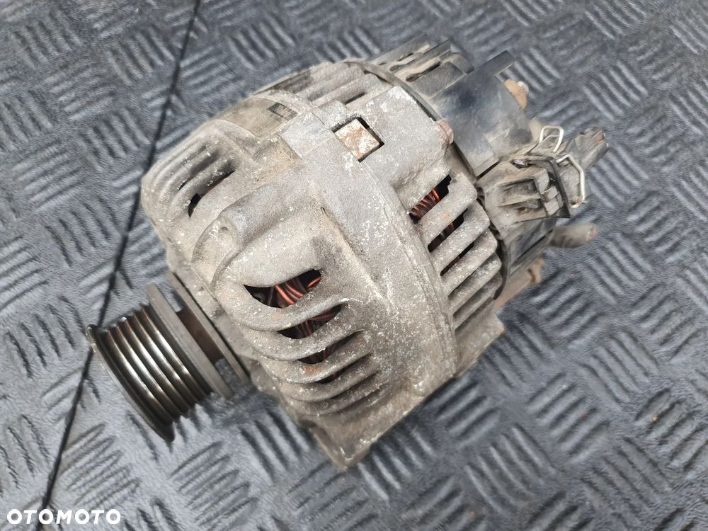 VOLKSWAGEN GOLF III 91- Alternator 14V 90A 037903023G - 1