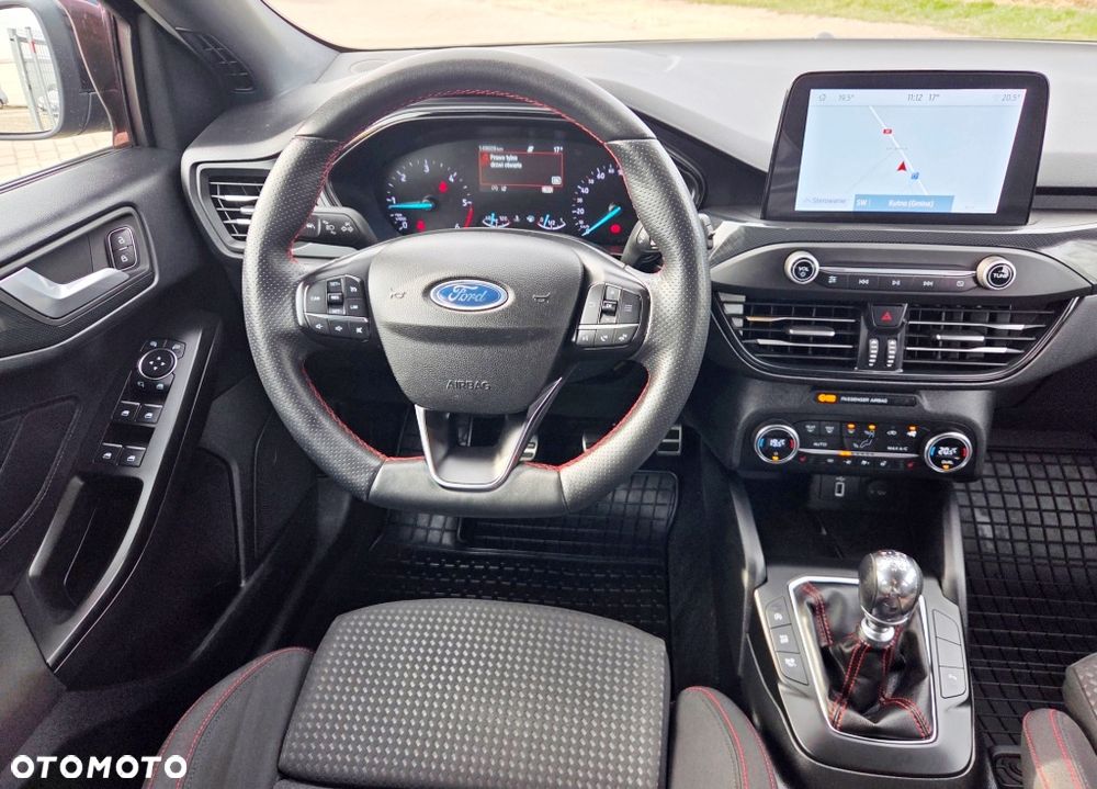 Ford Focus 2.0 TDCi ST-Line Black ASS - 35
