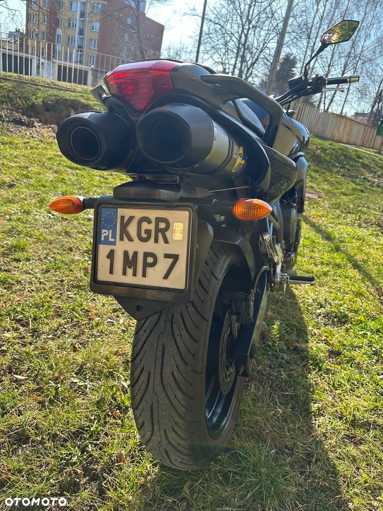 Yamaha FZ6 - 18