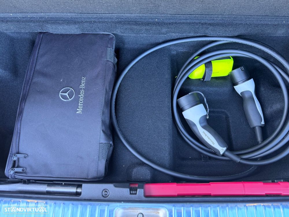 Mercedes-Benz E 300 de AMG Line - 18