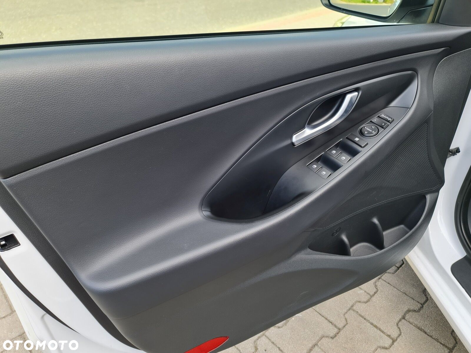 Hyundai i30 1.5 T-GDI 48V Modern - 10