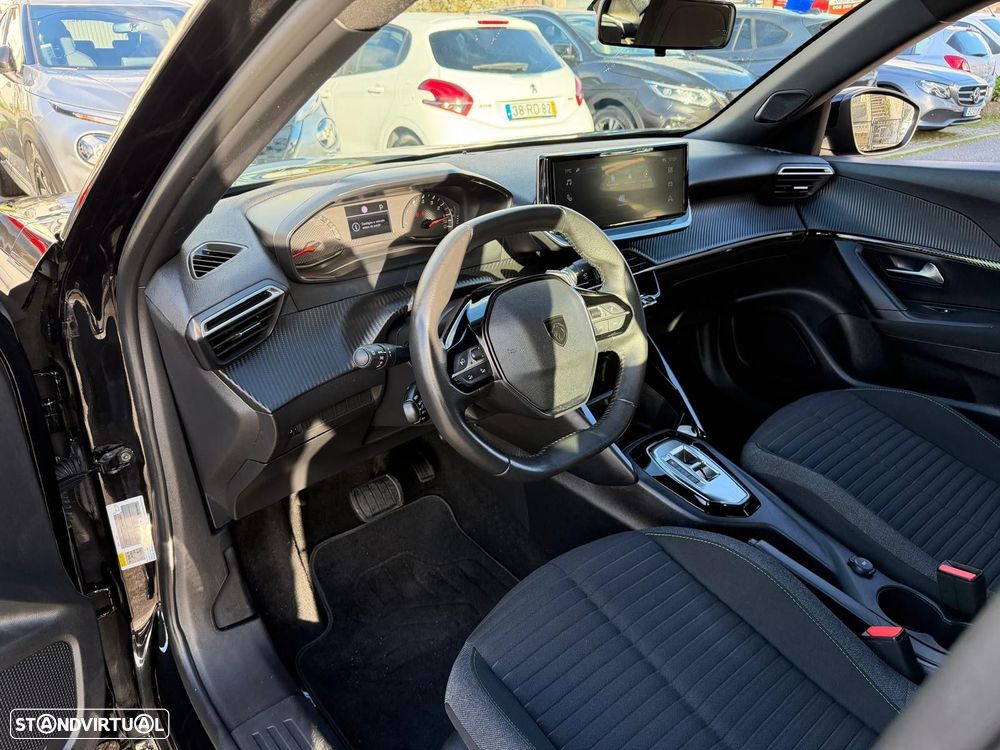 Peugeot 2008 1.5 BlueHDi Active Pack EAT8 - 8