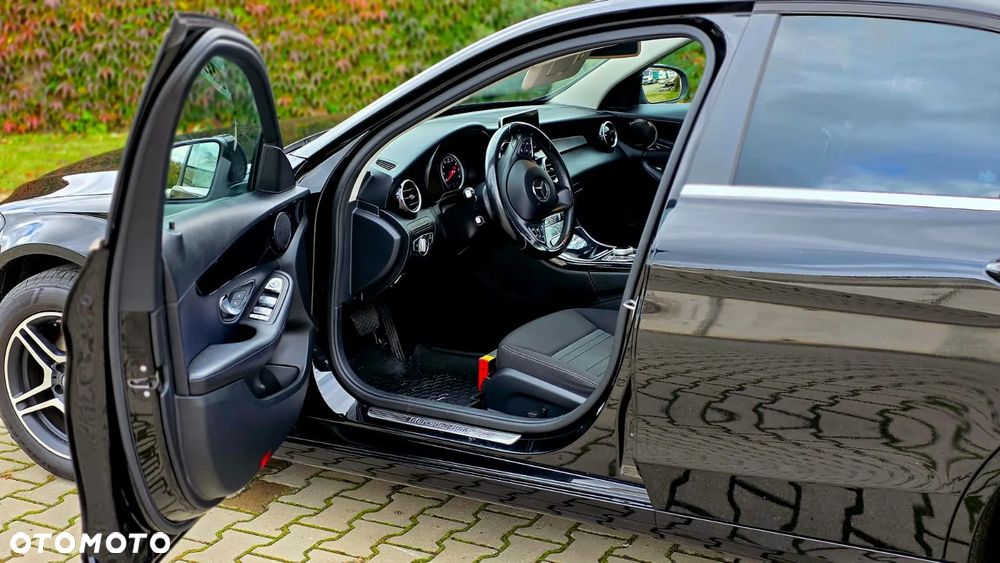 Mercedes-Benz Klasa C 160 9G-TRONIC - 9
