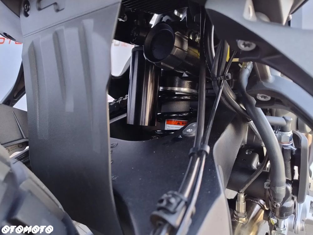 VOGE 800 Rally - 25